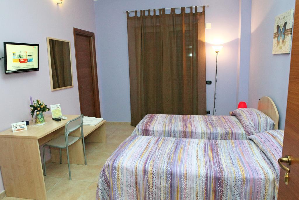 Casadelmela B&B Milazzo Kamer foto